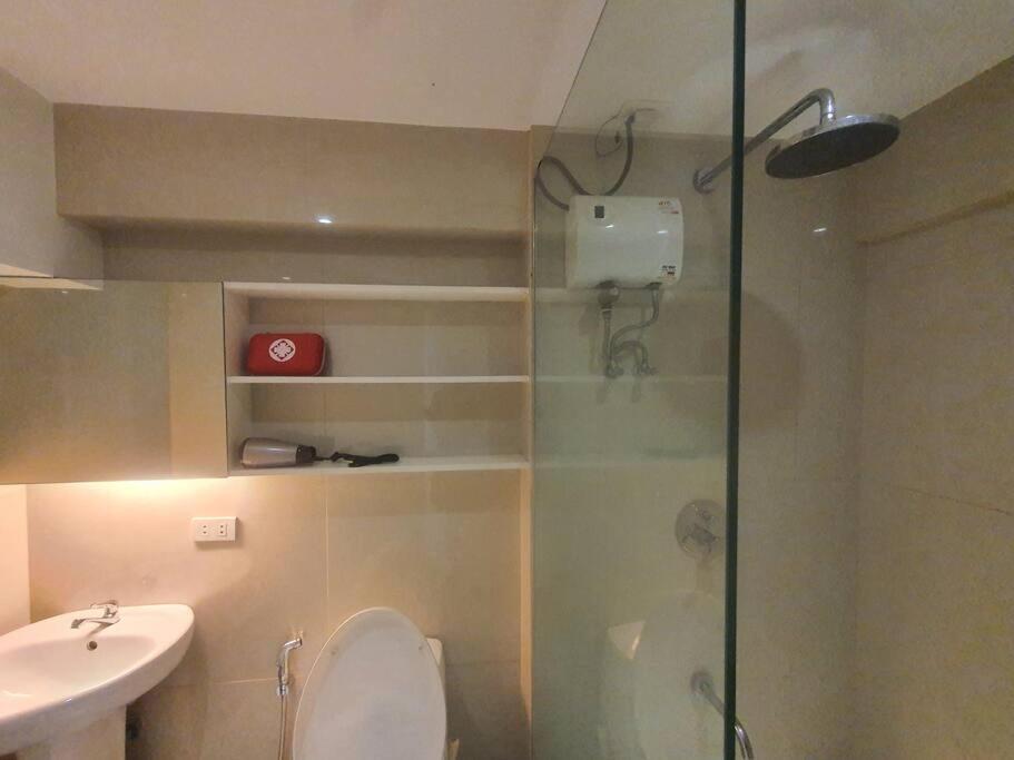 Bgc Taguig Cozy 2 Bedroom Loft, With Stunning Bgc Skyline View! Manila Exterior foto